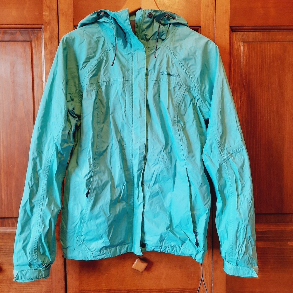 Columbia Arcadia II Lightweight Jacket green blue packable rain jacket size M